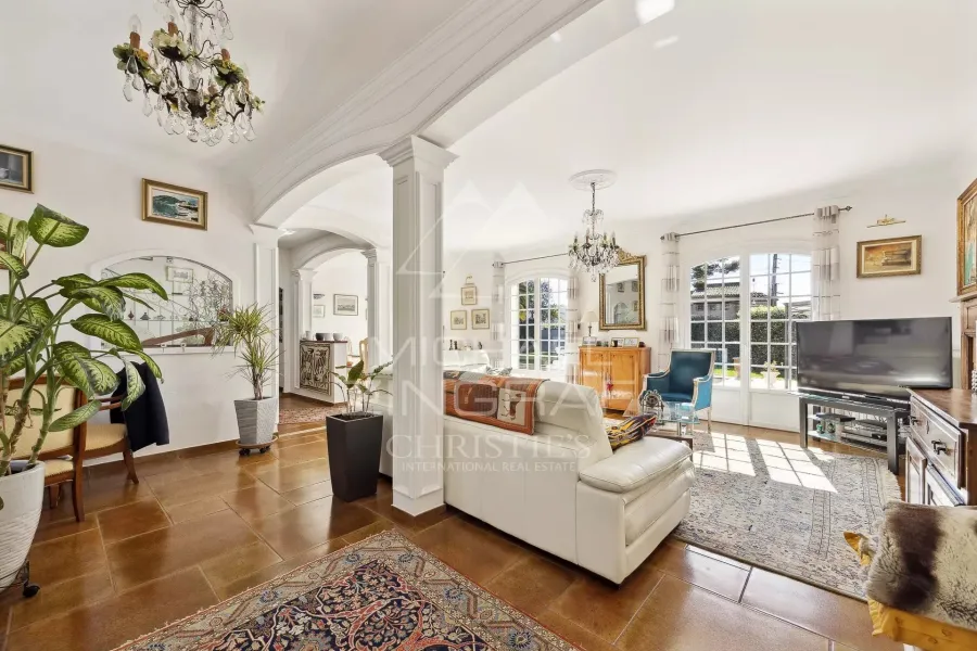 Hauteurs du Cannet Résidentiel - Belle maison familiale avec vue agréable - 4