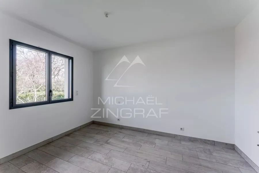À Deux Pas du Bassin – Maison de 100 m² avec Jardin et Garage - 8