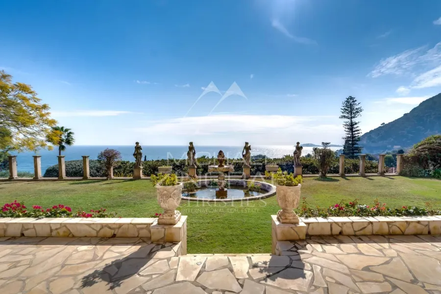 Eze sur Mer - Villa de style italien face à la mer - 2