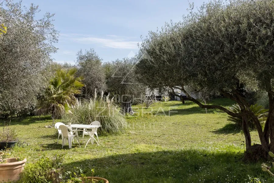 Proche Nice - Superbe opportunité dans un écrin de verdure - 4