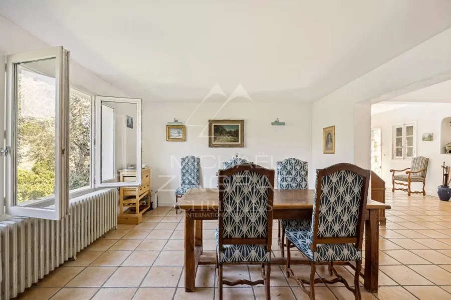 Proche Nice - Superbe opportunité dans un écrin de verdure - 9