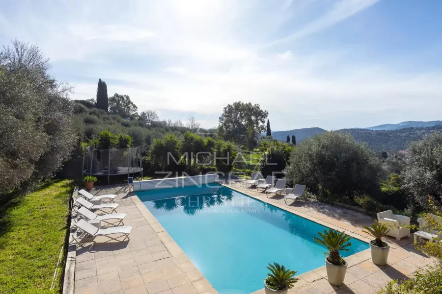 Villa spacieuse avec vue mer et oliveraie - 3