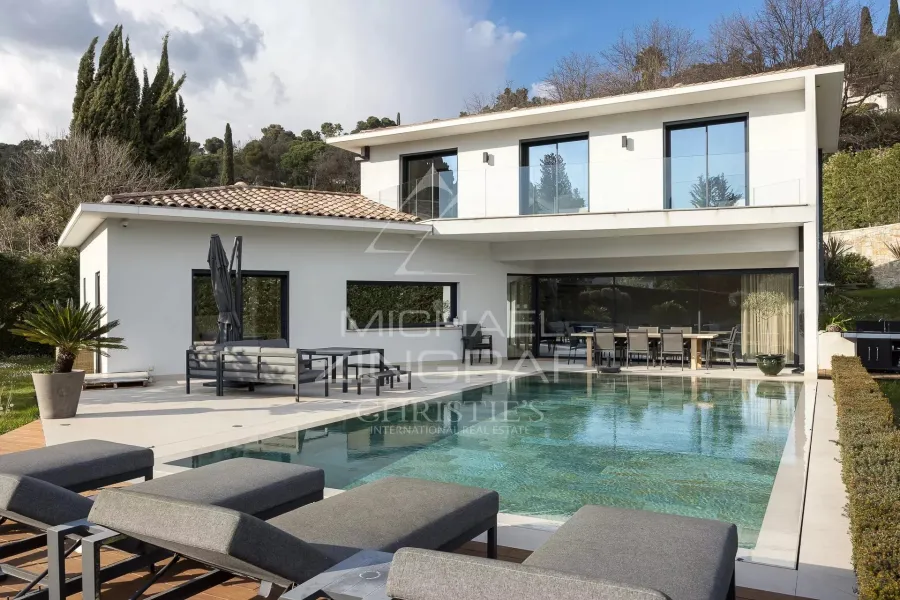 Saint-Paul de Vence - Contemporaine à pied du village