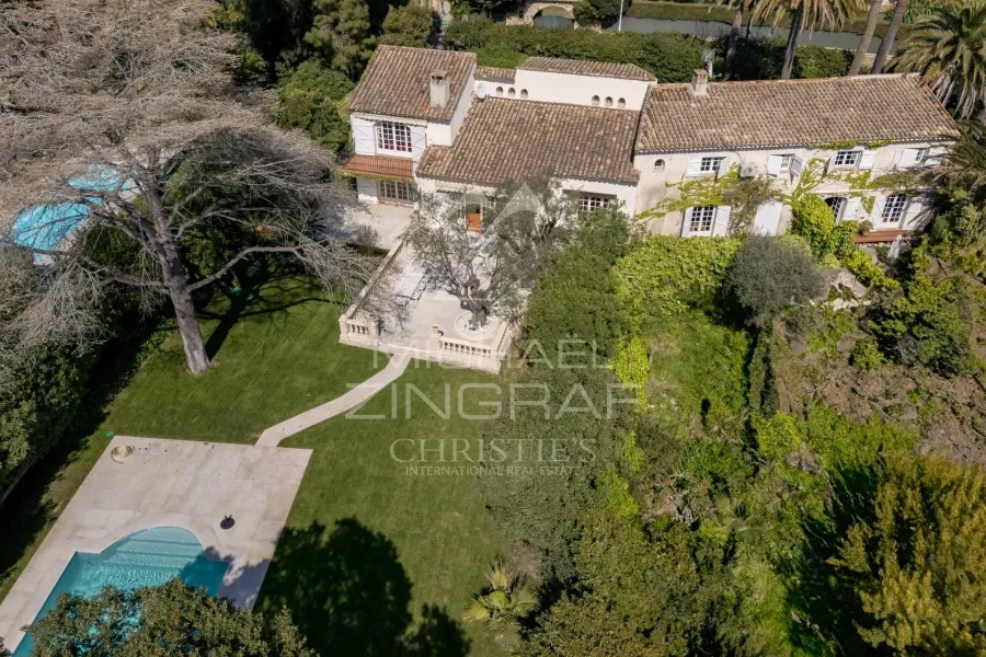 Magnifique propriété provençale au cœur du Cap d’Antibes