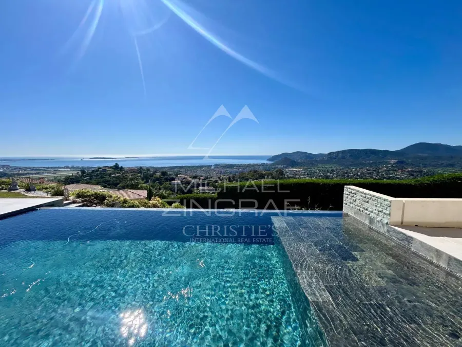 Mandelieu Les Termes , villa une mer - domaine fermé - 2