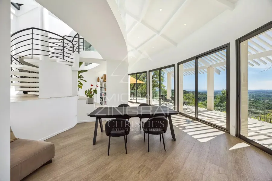Lumineuse villa contemporaine - 4