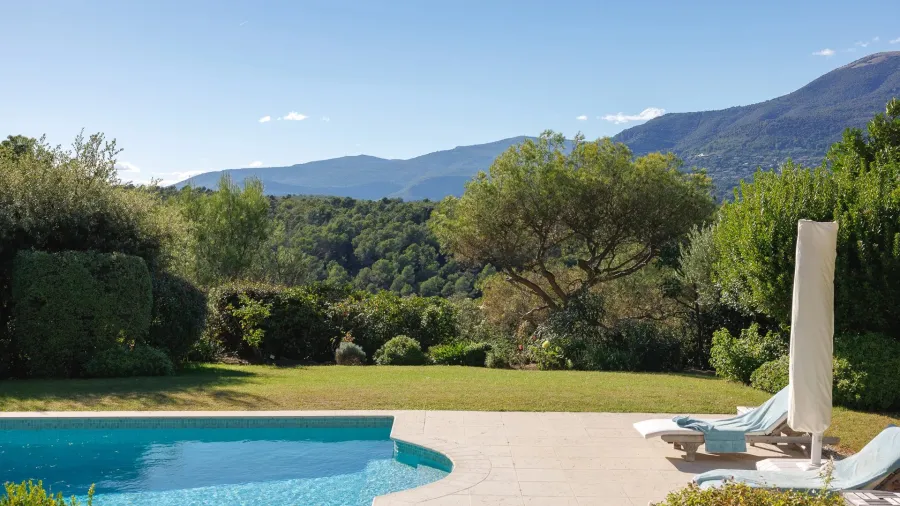 Proche Saint-Paul-de-Vence - Villa provençale dans un domaine sécurisé - 5 chambres - 3