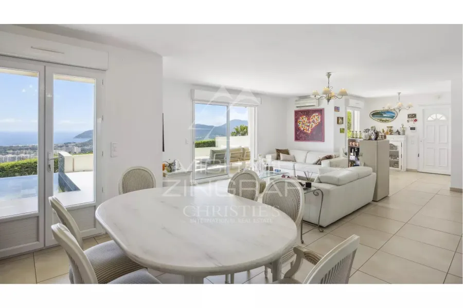 Mandelieu Les Termes , villa une mer - domaine fermé - 5