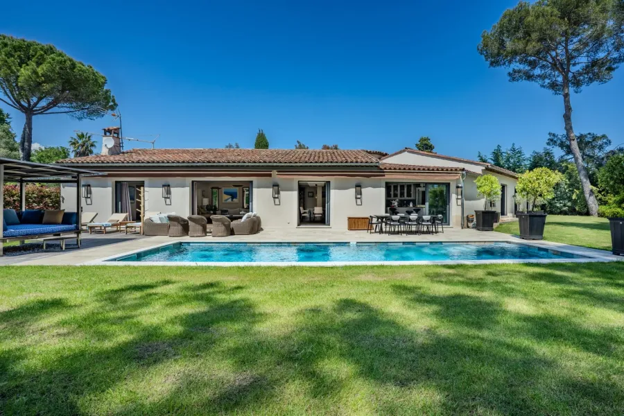 Mougins - Au calme absolu, villa de plain-pied - 5 chambras