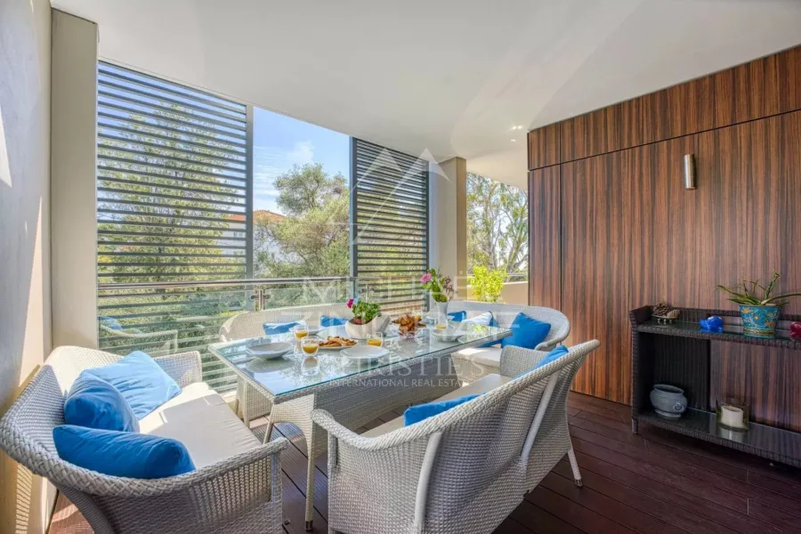 Appartement d'Exception avec Terrasses Panoramiques et Prestations Haut de Gamme - 5