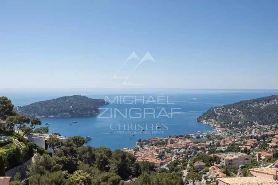 Villa d'architecte au coeur d'un domaine privé - VILLEFRANCHE SUR MER - 9