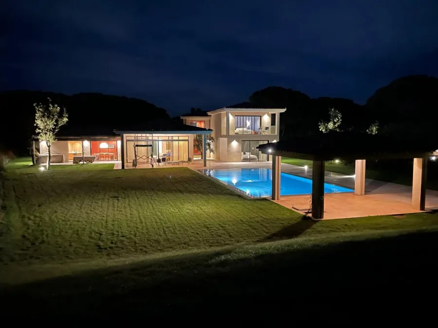 Villa Joya - Saint-Tropez – Villa d’architecte dans un écrin de nature - 9
