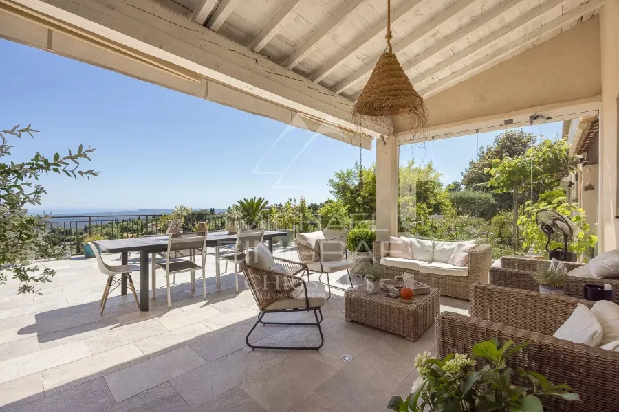 Tourrettes-sur-Loup : Charmante propriété avec vue mer panoramique - 4