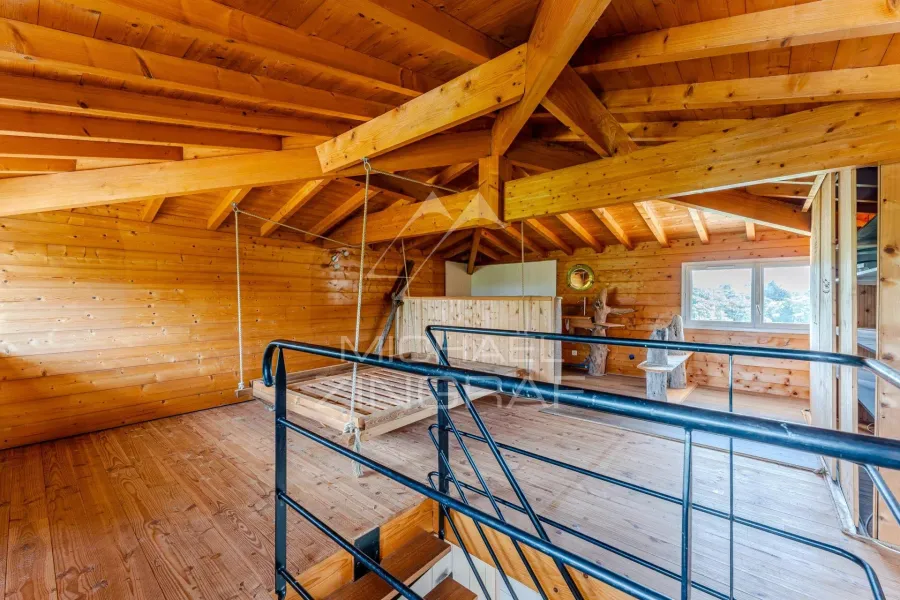 PORT DE MEYRAN - VILLA DE 5 PIÈCES AU CALME - 9