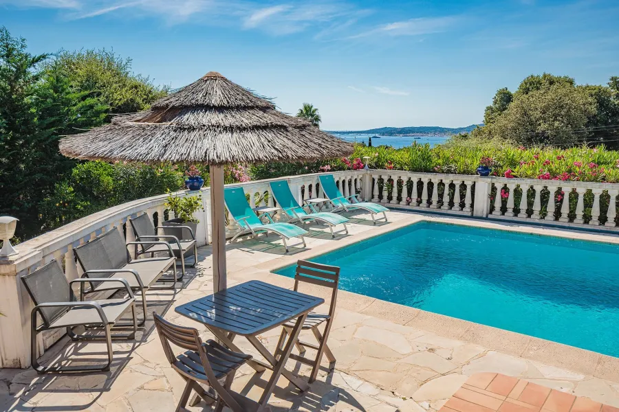 Provençal villa – Prestigious Beauvallon estate - 2