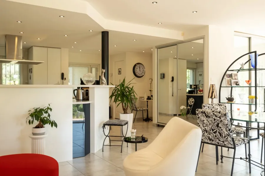 Villa contemporaine d'exception au coeur de la nature - 7