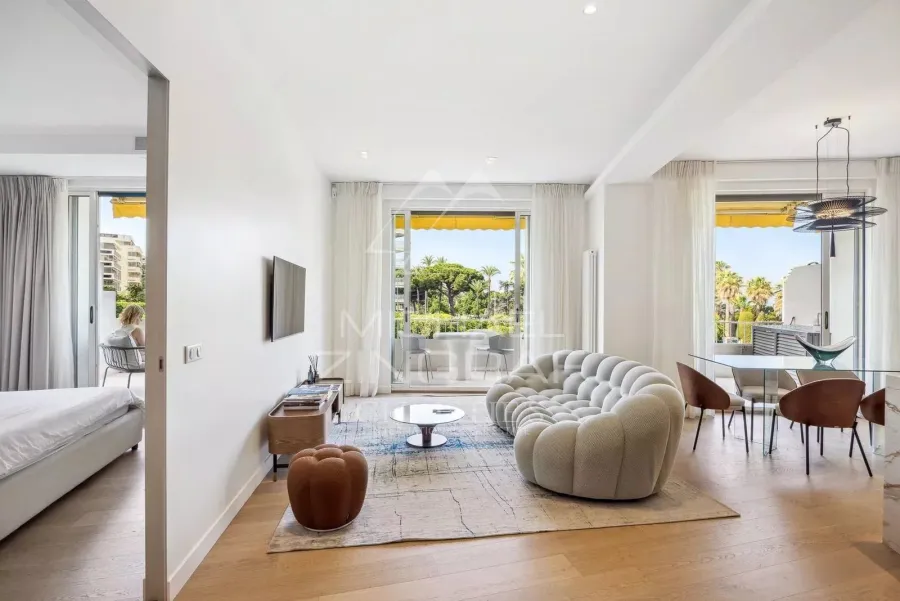 Cannes - Croisette - Magnifique 3 chambres - 5