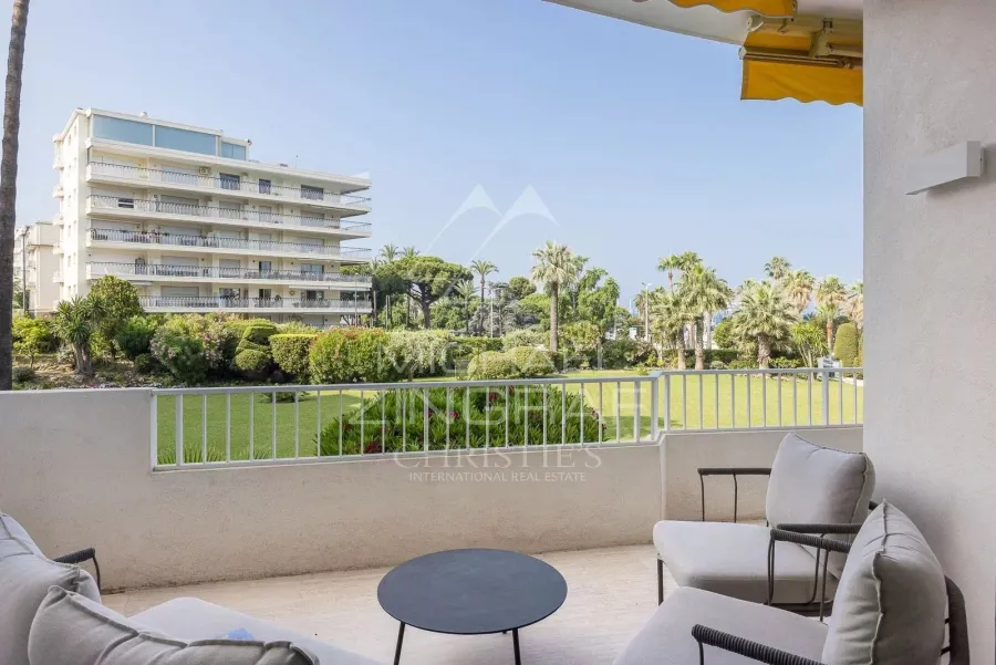Cannes - Croisette - Magnifique 3 chambres - 8