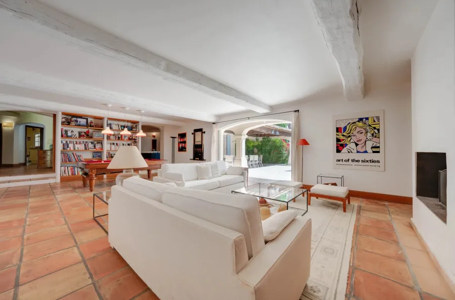 Exclusivité Propriété avec 3 villas, piscine et tennis - 6