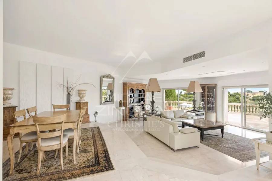 Propriété provençale moderne avec vue mer panoramique - 7
