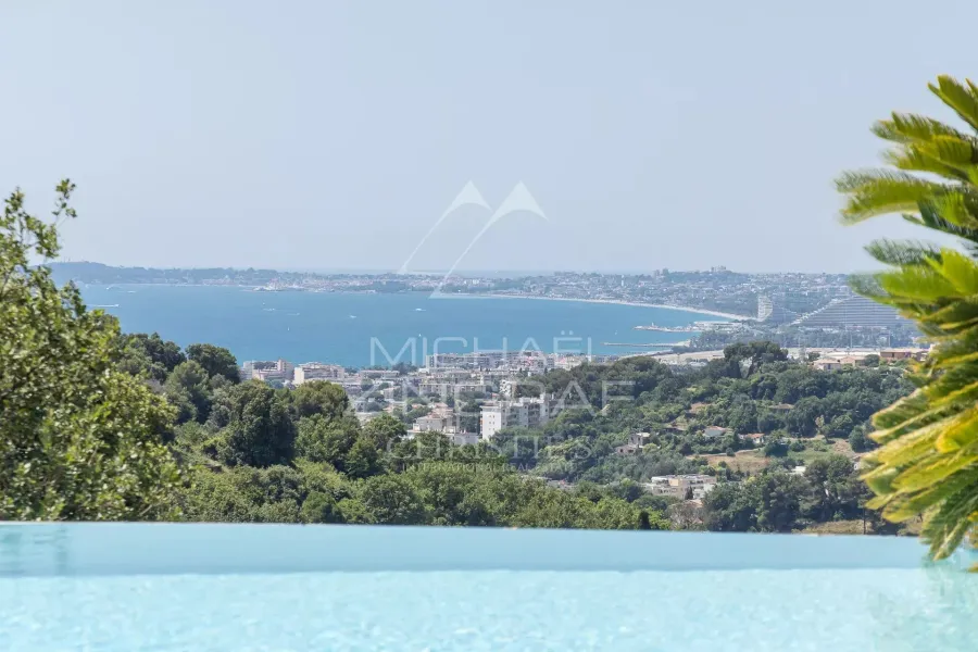 Propriété provençale moderne avec vue mer panoramique - 2