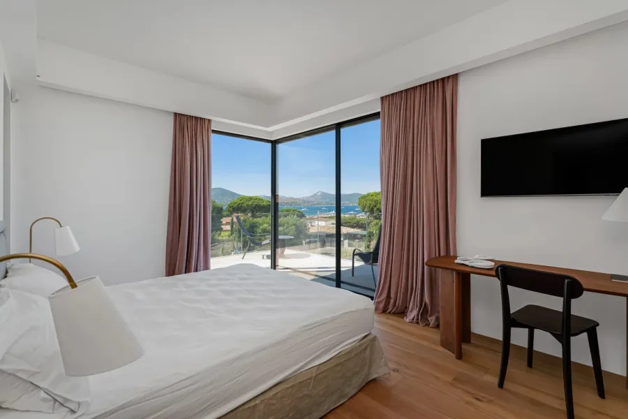 Saint-Tropez – Villa contemporaine d’exception avec vue mer panoramique - 8