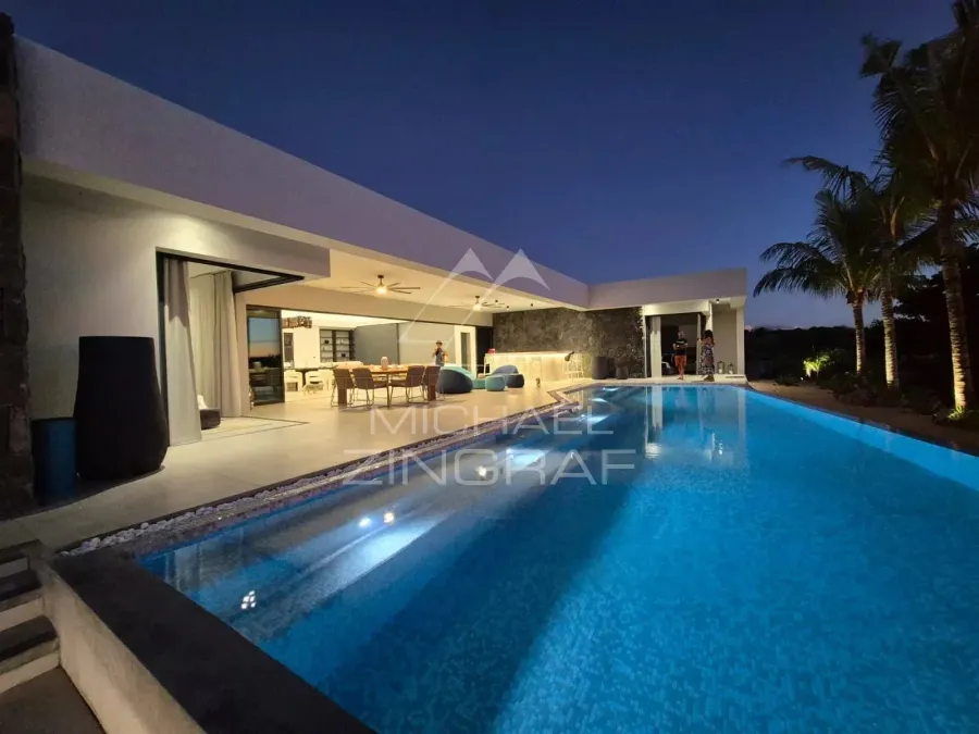 Villa contemporaine avec piscine à Mon Choisy Golf - 3