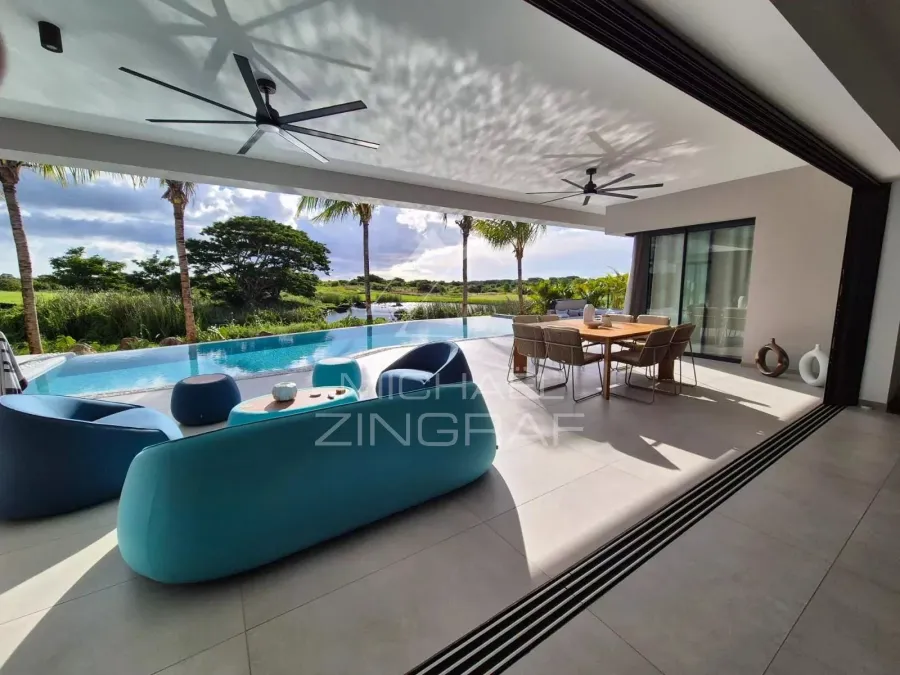 Villa contemporaine avec piscine à Mon Choisy Golf - 2