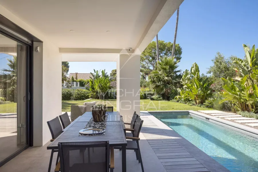 Villa contemporaine d’exception avec vue mer à la Garoupe - 5