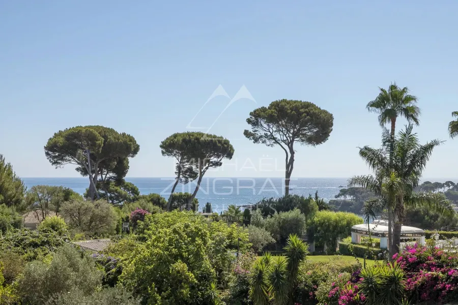 Villa contemporaine d’exception avec vue mer à la Garoupe - 3