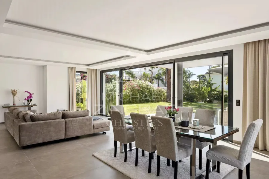Villa contemporaine d’exception avec vue mer à la Garoupe - 8