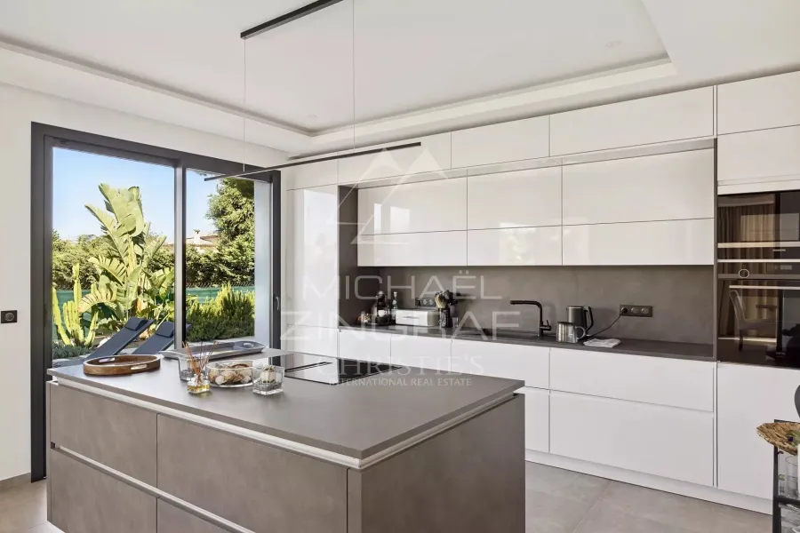 Villa contemporaine d’exception avec vue mer à la Garoupe - 9