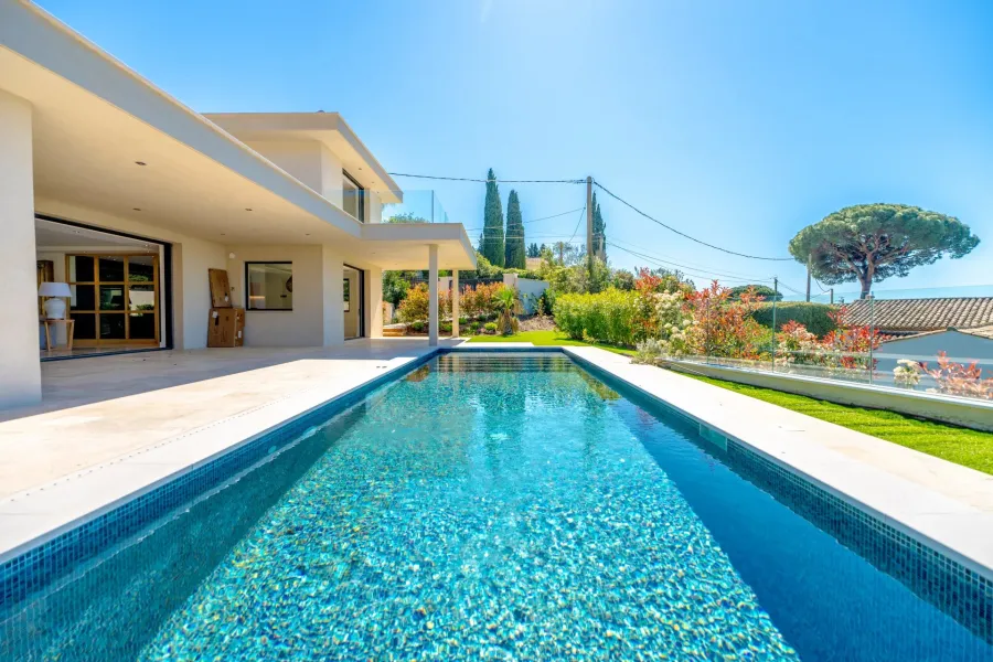 Villa Sainte-Maxime - Raffinement contemporain avec vue mer. - 5