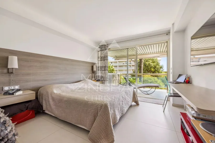 EXCLUSIVITE - Cannes Palm Beach - Splendide appartement deux chambres, aperçu mer - 9