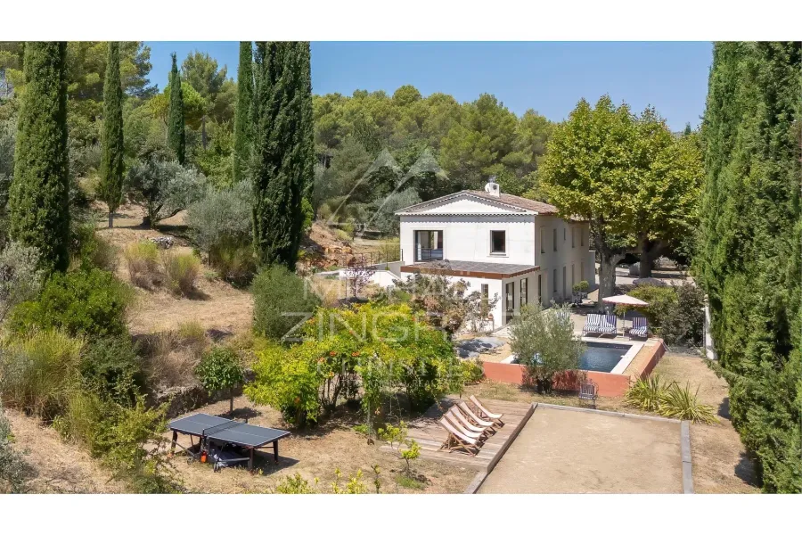Le Charme Provençal à son Apogée - 2