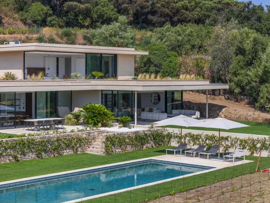 Villa d’Exception à Pampelonne – Élégance et Confidentialité - 2