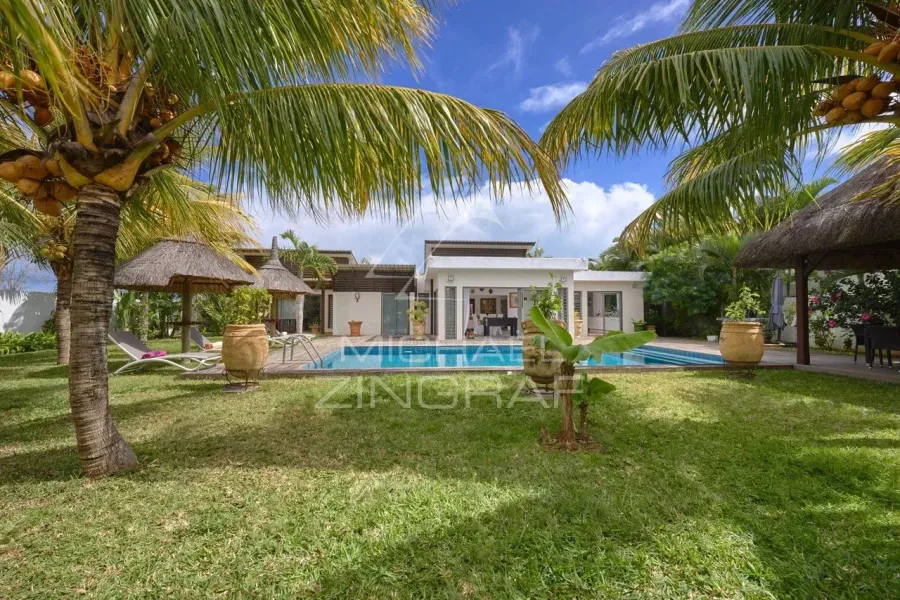 Villa dans résidence sécurisée à Grand Baie