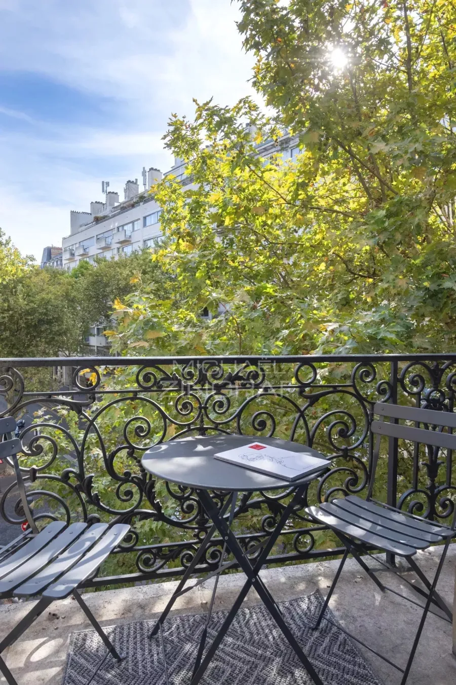À vendre - Victor Hugo/ Square Lamartine - 5 chambres - Parfait état- Clim - 2