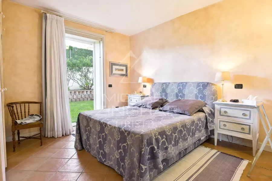Exclusivité Cap d'antibes - Villa d’Exception en Première Ligne – Vue Panoramique Mer et Montagne à 180° - 9