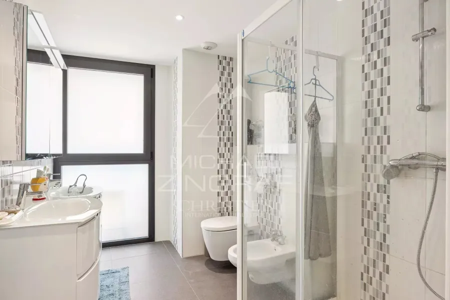 Juan-les-Pins – Bord de mer – Appartement d’exception 129,69 m² - 8