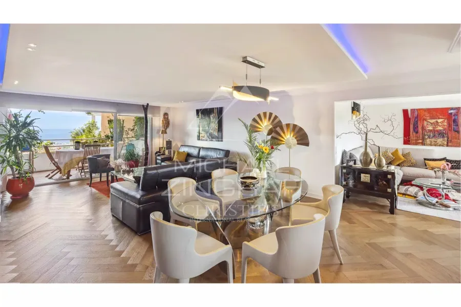 APPARTEMENT RÉNOVÉ AVEC VUE MER - 3