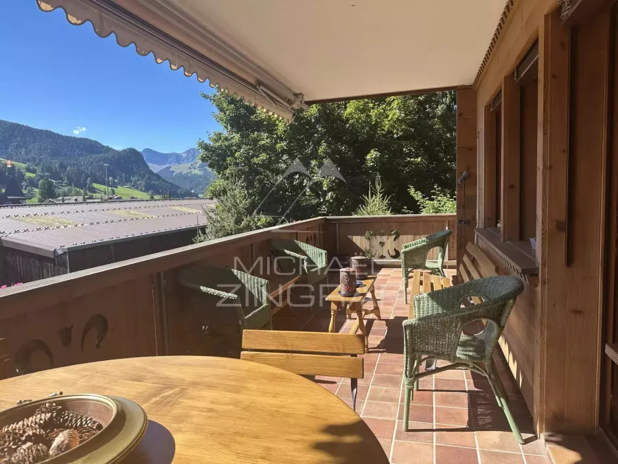 Appartement traditionnel dans le centre de Gstaad