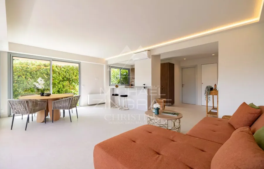 VILLEFRANCHE SUR MER - GROSSE 3-ZIMMER-WOHNUNG IM GARTENGESCHOSS - 2