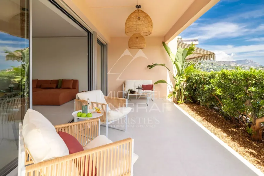 VILLEFRANCHE SUR MER - GROSSE 3-ZIMMER-WOHNUNG IM GARTENGESCHOSS - 5