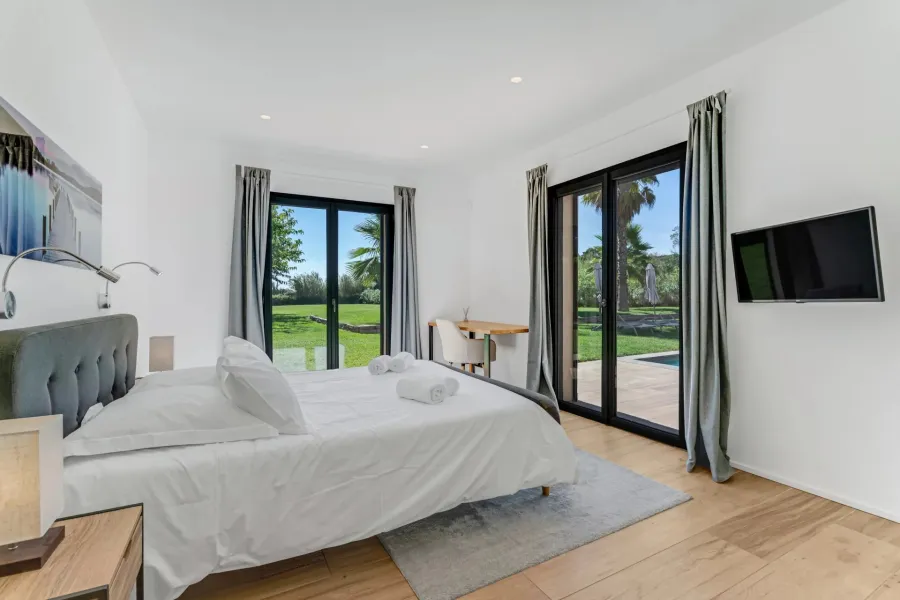Saint-Tropez – Villa contemporaine à deux pas de Pampelonne - 8