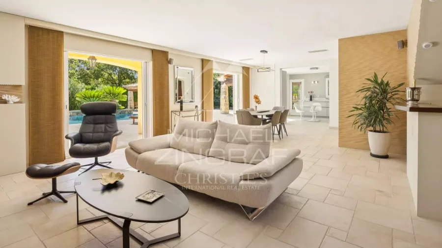 Villa avec Maison d’Amis et Piscine, au cœur d’un secteur prisé de Fayence - 2