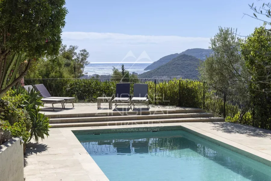 EXCLUSIVITÉ - Mandelieu-la-Napoule - Villa  Rénovée - Proche Cannes - 2