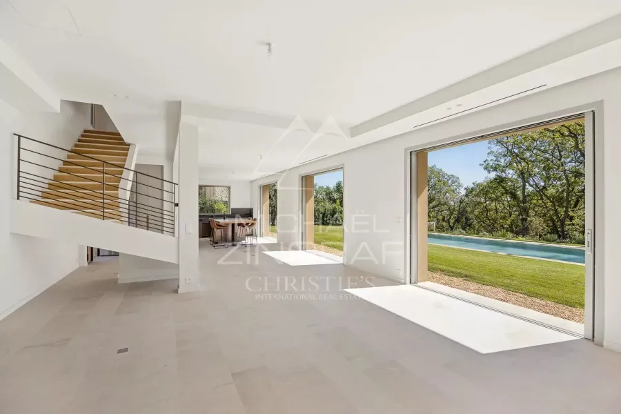 Proche Saint-Paul-de-Vence - Superbe propriété neuve provençale moderne - 6