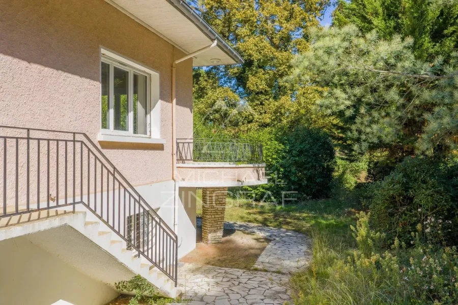 Quartier Pereire - Villa à rénover - - 9