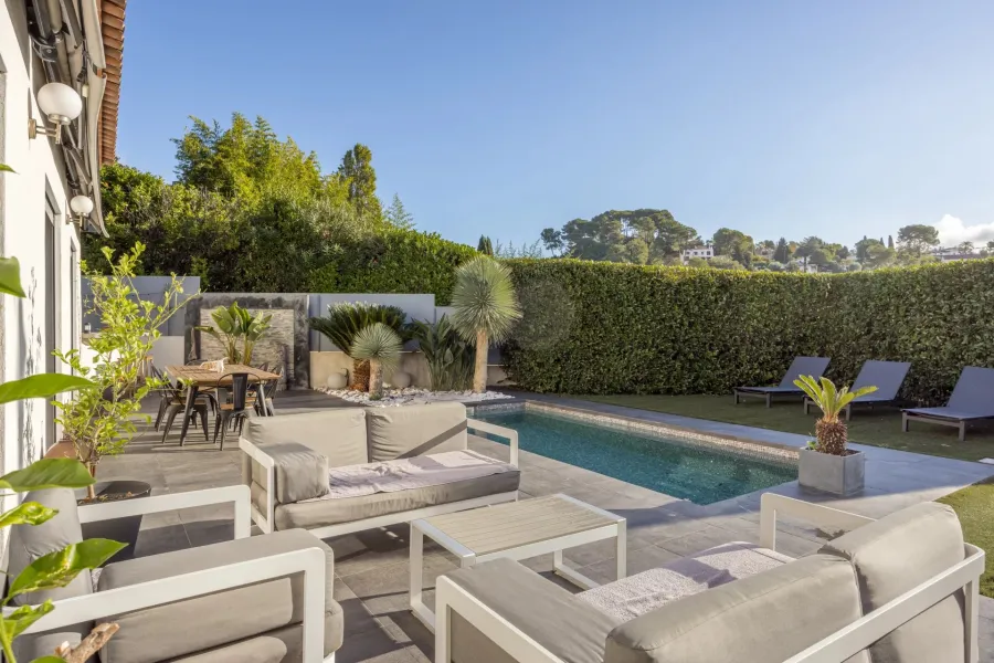 Ravissante villa de style provençal moderne - 2